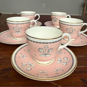 Wedgwood Pimpernel Pink Bone China – 5 Teacups & 5 Saucers